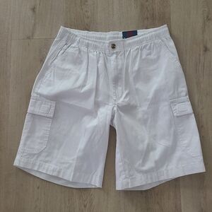 Mens White Cargo Shorts by Windham Pointe. Size S. 100% Cotton. Great for Summer